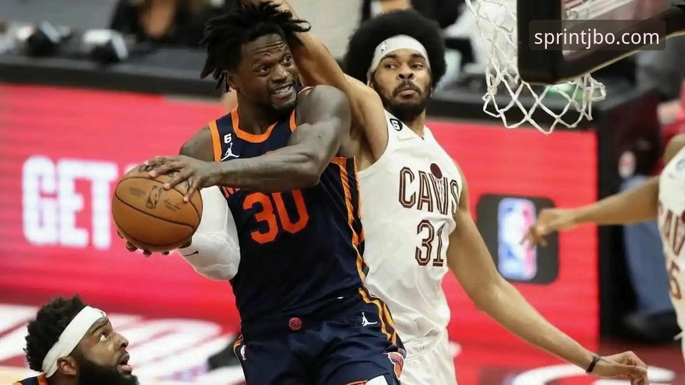 NBA季后赛尼克斯140-89狂胜老鹰晋级,竞博JBO平台深度解析